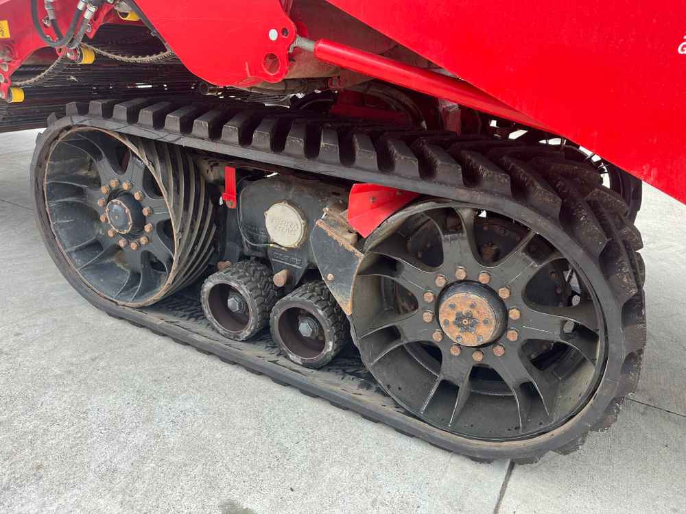 Grimme VARITRON 470 PLATINUM TT - Μηχανή συγκομιδής: φωτογραφία 4 Grimme VARITRON 470 PLATINUM TT - Μηχανή συγκομιδής: φωτογραφία 4
