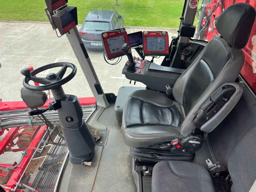 Grimme VARITRON 470 PLATINUM TT - Μηχανή συγκομιδής: φωτογραφία 2 Grimme VARITRON 470 PLATINUM TT - Μηχανή συγκομιδής: φωτογραφία 2