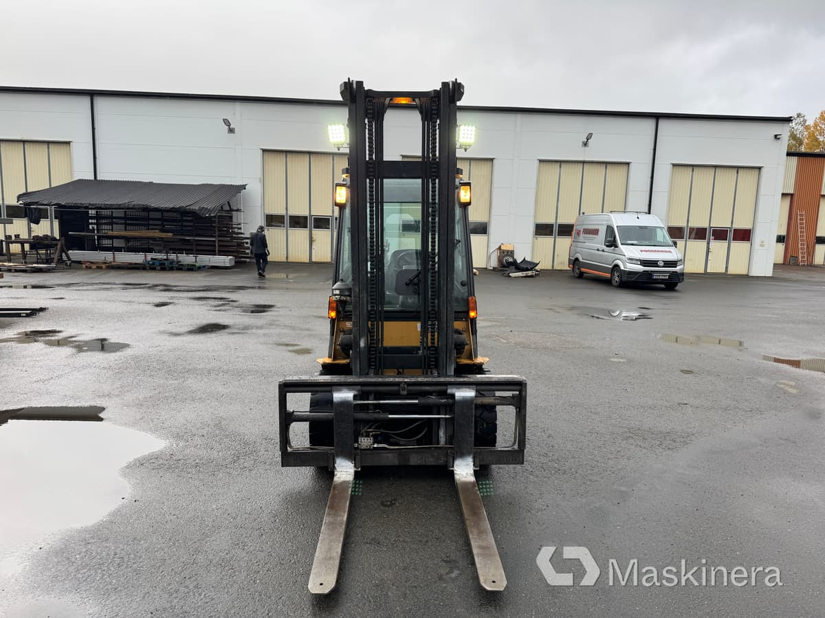 Dieseltruck CAT DP30N - Πετρελαιοκίνητο περονοφόρο: φωτογραφία 2 Dieseltruck CAT DP30N - Πετρελαιοκίνητο περονοφόρο: φωτογραφία 2