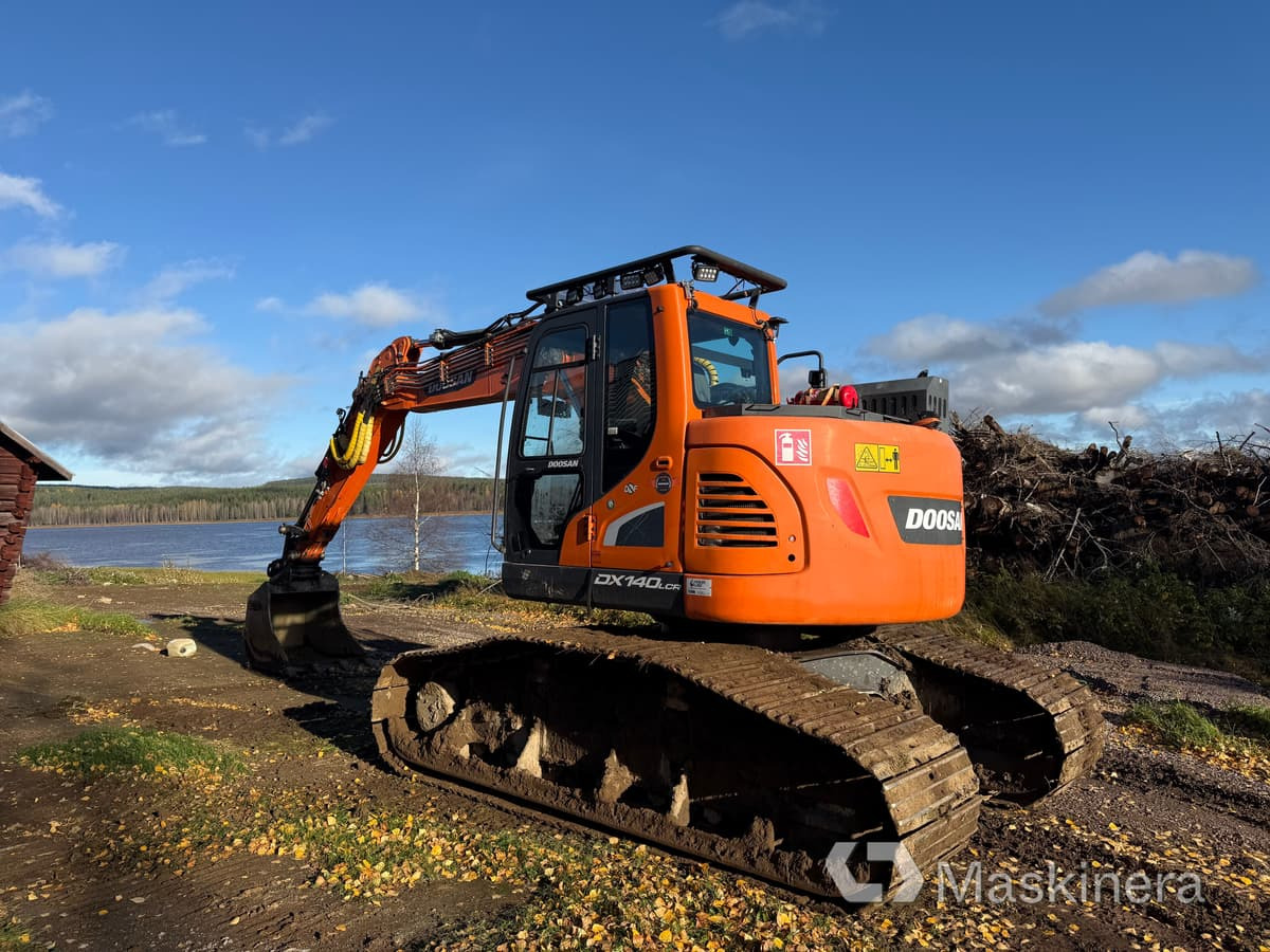Grävmaskin Doosan DX140LCR-5 / Skördaraggregat 25RH - Ερπυστριοφόρος εκσκαφέας: φωτογραφία 3 Grävmaskin Doosan DX140LCR-5 / Skördaraggregat 25RH - Ερπυστριοφόρος εκσκαφέας: φωτογραφία 3
