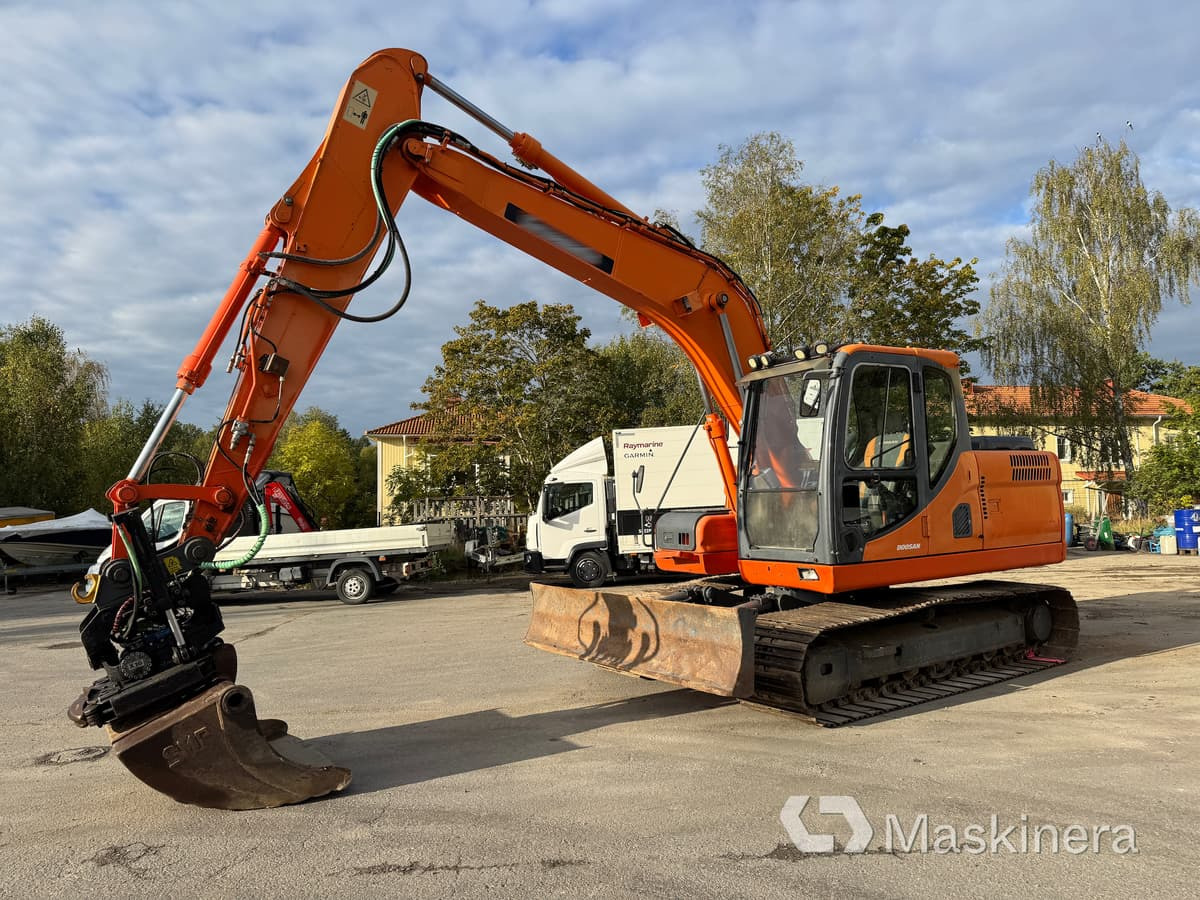 Grävmaskin Doosan DX140LC - Ερπυστριοφόρος εκσκαφέας: φωτογραφία 1 Grävmaskin Doosan DX140LC - Ερπυστριοφόρος εκσκαφέας: φωτογραφία 1
