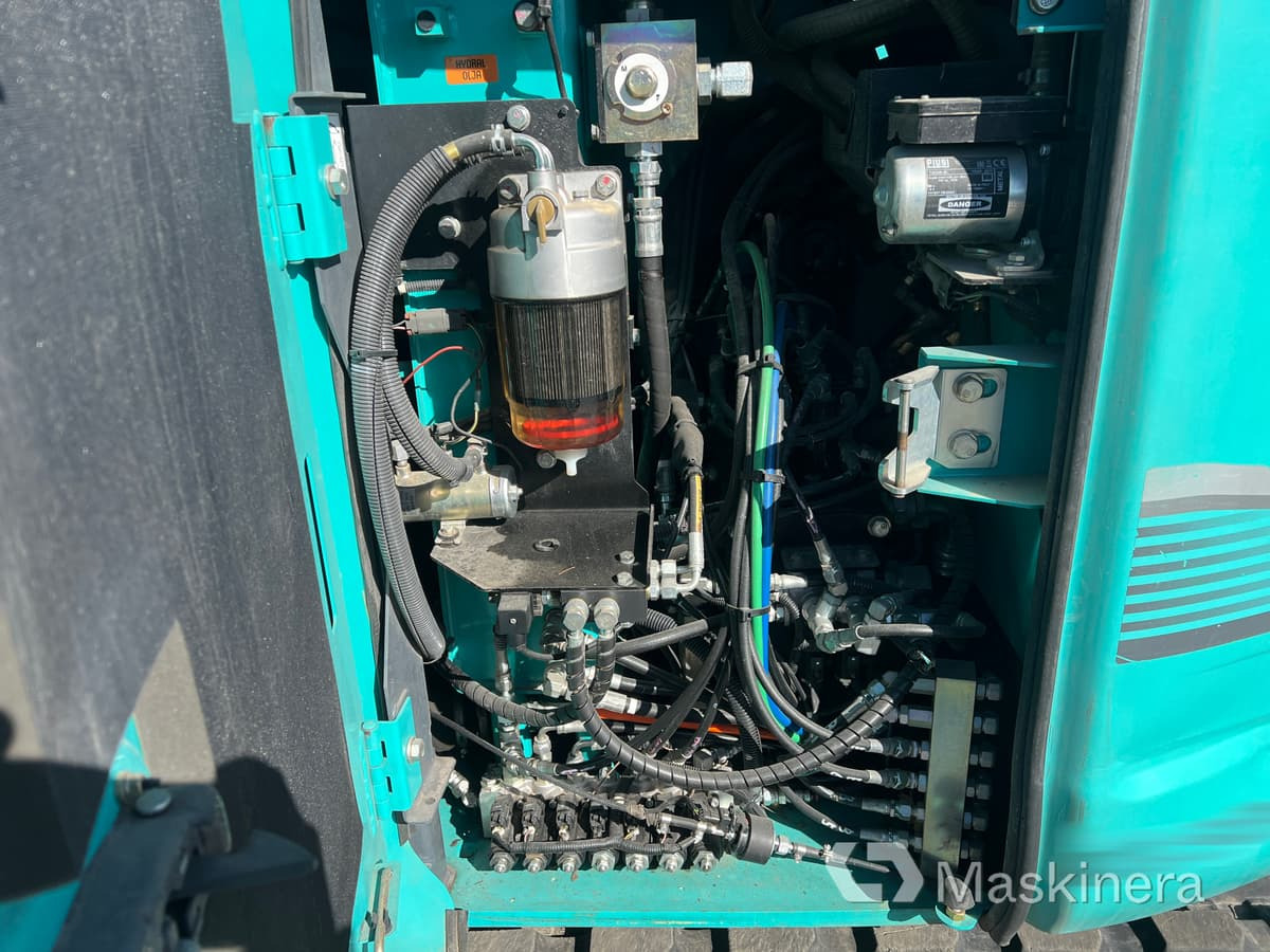 Ερπυστριοφόρος εκσκαφέας Grävmaskin Kobelco SK75SR-3E: φωτογραφία 49