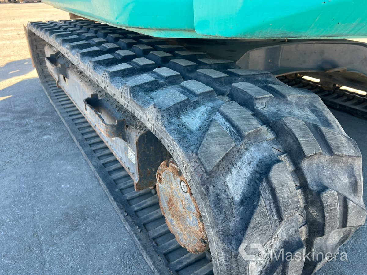 Ερπυστριοφόρος εκσκαφέας Grävmaskin Kobelco SK75SR-3E: φωτογραφία 43