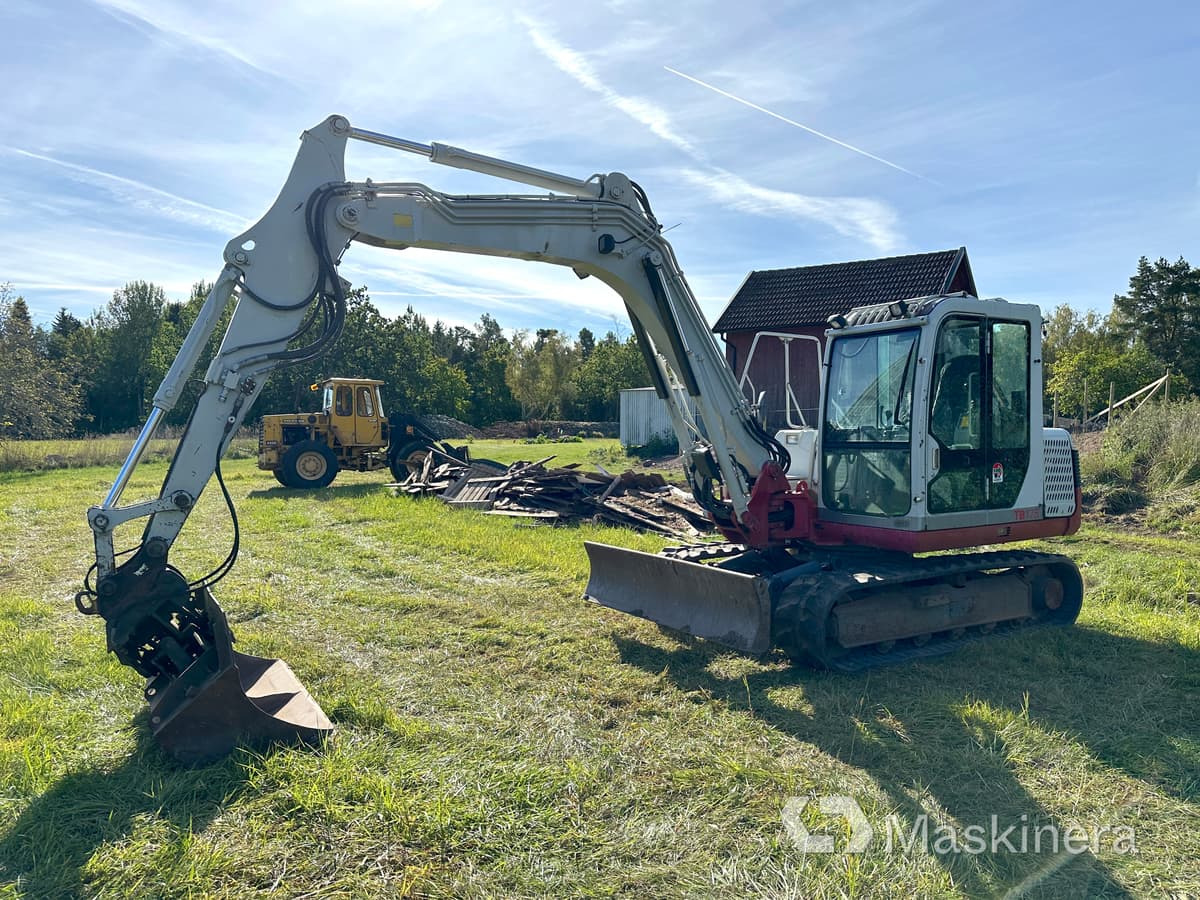 Grävmaskin Takeuchi TB175 - Ερπυστριοφόρος εκσκαφέας: φωτογραφία 1 Grävmaskin Takeuchi TB175 - Ερπυστριοφόρος εκσκαφέας: φωτογραφία 1