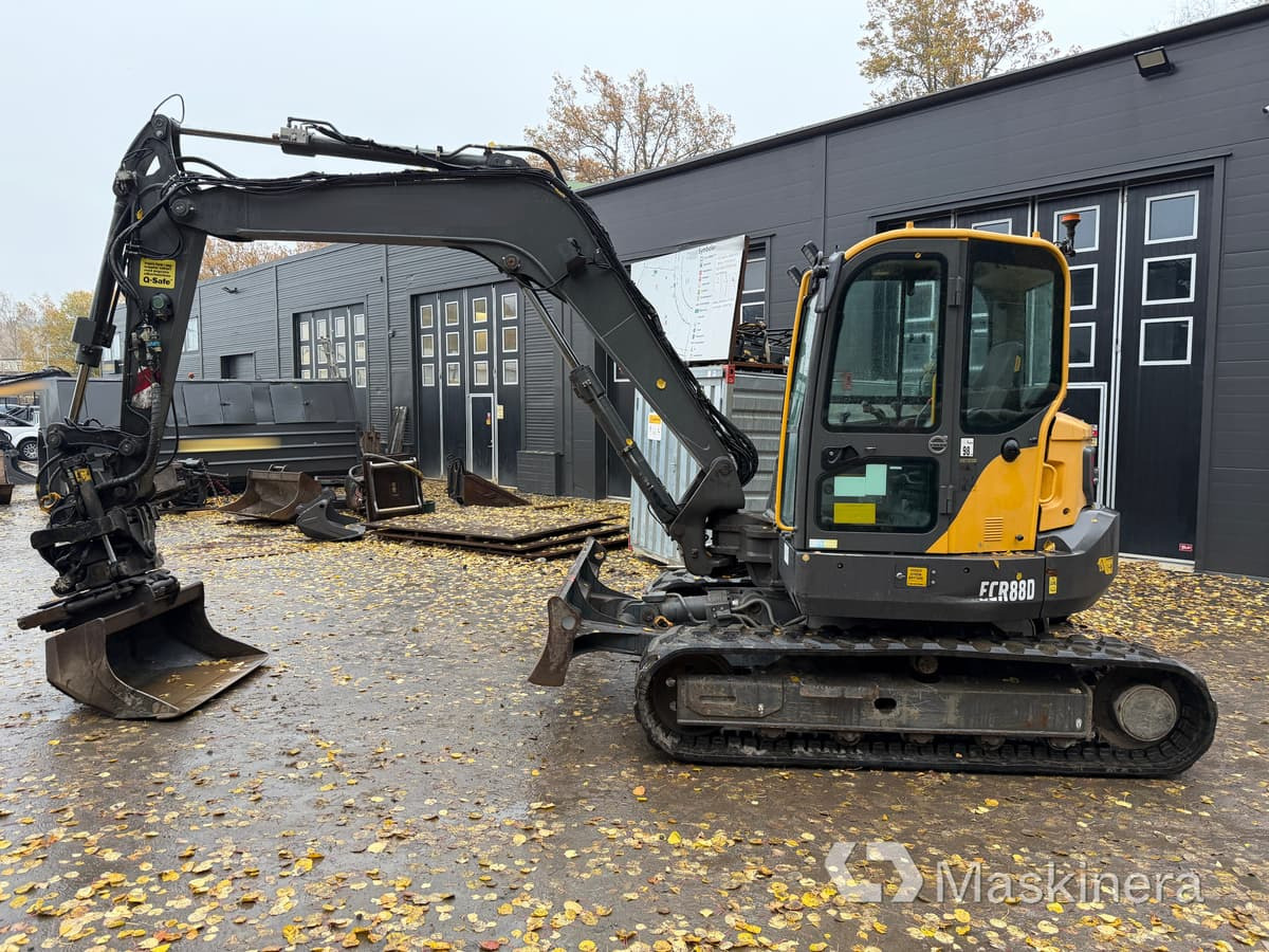 Ερπυστριοφόρος εκσκαφέας Grävmaskin Volvo ECR88D med tillbehör: φωτογραφία 7