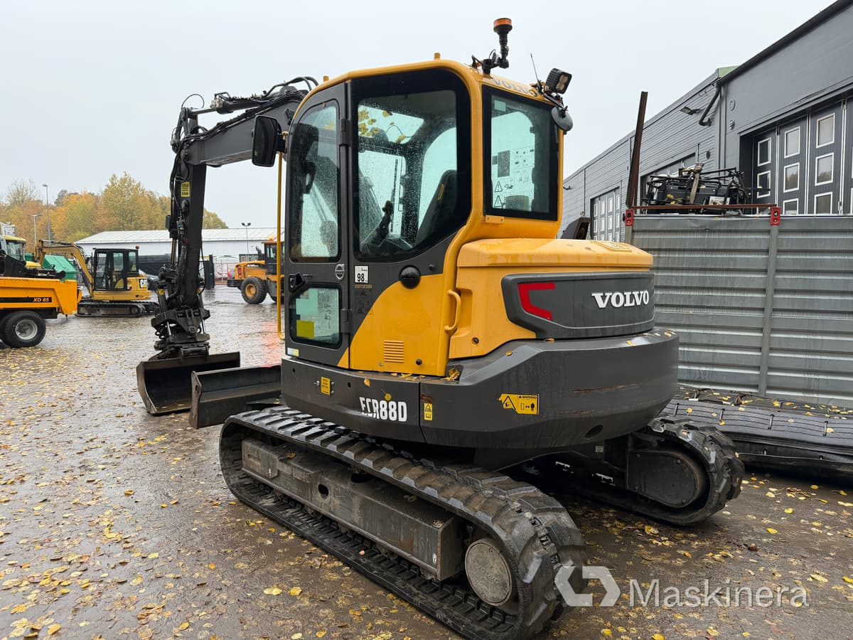 Ερπυστριοφόρος εκσκαφέας Grävmaskin Volvo ECR88D med tillbehör: φωτογραφία 6