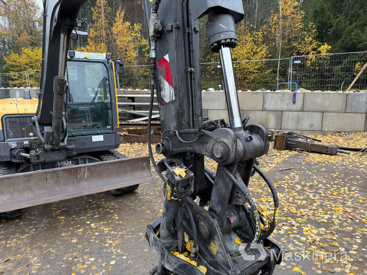 Ερπυστριοφόρος εκσκαφέας Grävmaskin Volvo ECR88D med tillbehör: φωτογραφία 20