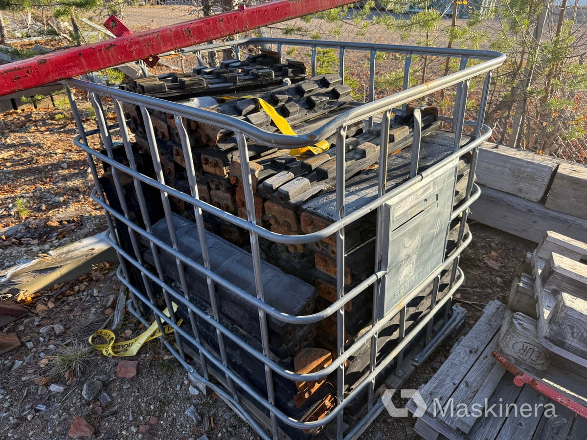 Gummipads till grävmaskin - Ερπύστρια για Κατασκευή μηχανήματα: φωτογραφία 1 Gummipads till grävmaskin - Ερπύστρια για Κατασκευή μηχανήματα: φωτογραφία 1