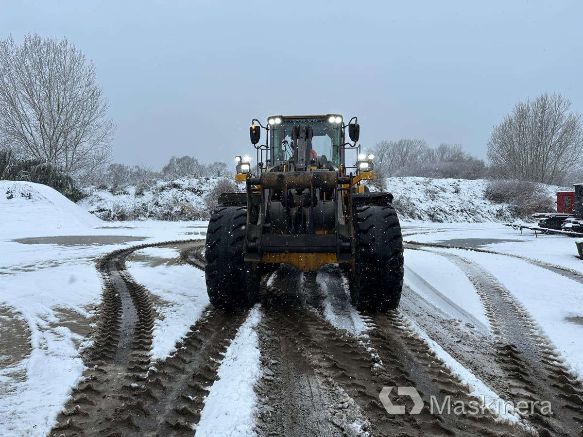 Hjullastare Volvo L180H - Ελαστιχοφόρος φορτωτής: φωτογραφία 2 Hjullastare Volvo L180H - Ελαστιχοφόρος φορτωτής: φωτογραφία 2