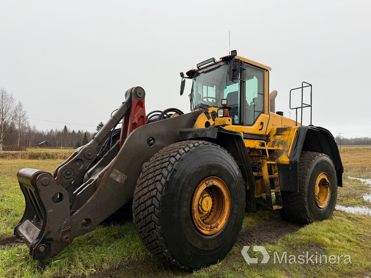 Hjullastare Volvo L220F & Lastarskopa - Ελαστιχοφόρος φορτωτής: φωτογραφία 1 Hjullastare Volvo L220F & Lastarskopa - Ελαστιχοφόρος φορτωτής: φωτογραφία 1