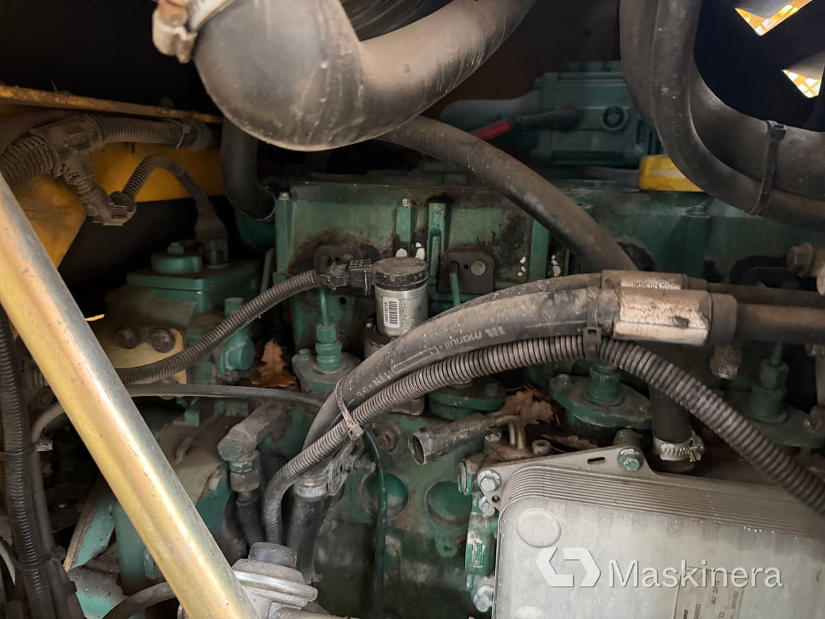 Ελαστιχοφόρος φορτωτής Hjullastare Volvo L50E med tillbehör: φωτογραφία 29