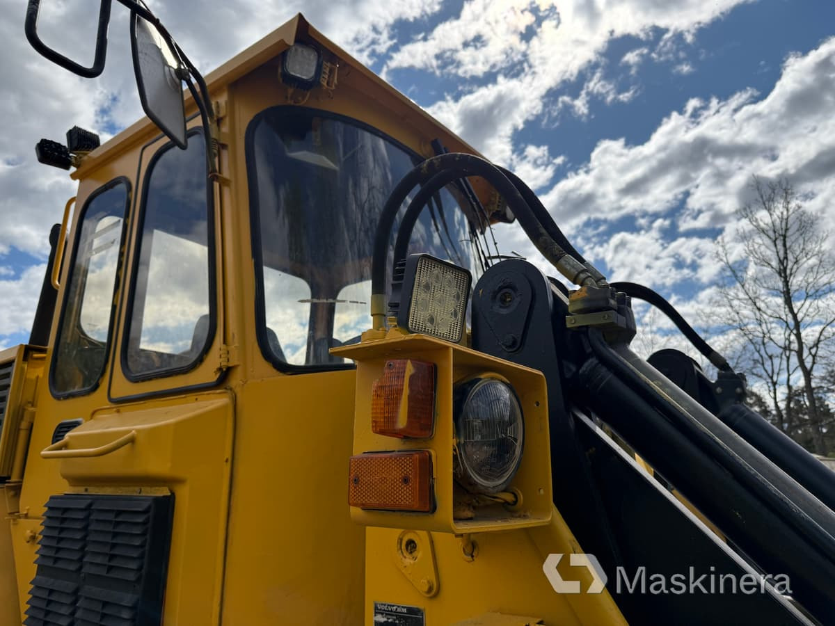Ελαστιχοφόρος φορτωτής Hjullastare Volvo L90: φωτογραφία 20