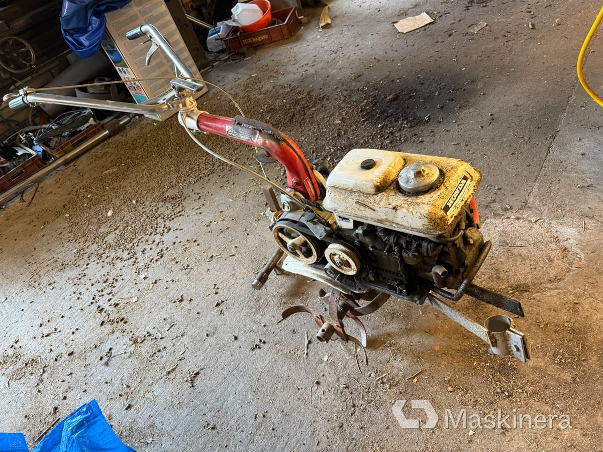 Jordfräs Honda F28C (Rep.objekt) - Μονοαξονικά τρακτέρ: φωτογραφία 1 Jordfräs Honda F28C (Rep.objekt) - Μονοαξονικά τρακτέρ: φωτογραφία 1