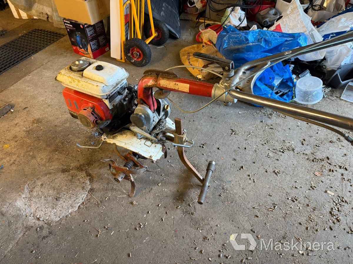 Jordfräs Honda F28C (Rep.objekt) - Μονοαξονικά τρακτέρ: φωτογραφία 5 Jordfräs Honda F28C (Rep.objekt) - Μονοαξονικά τρακτέρ: φωτογραφία 5