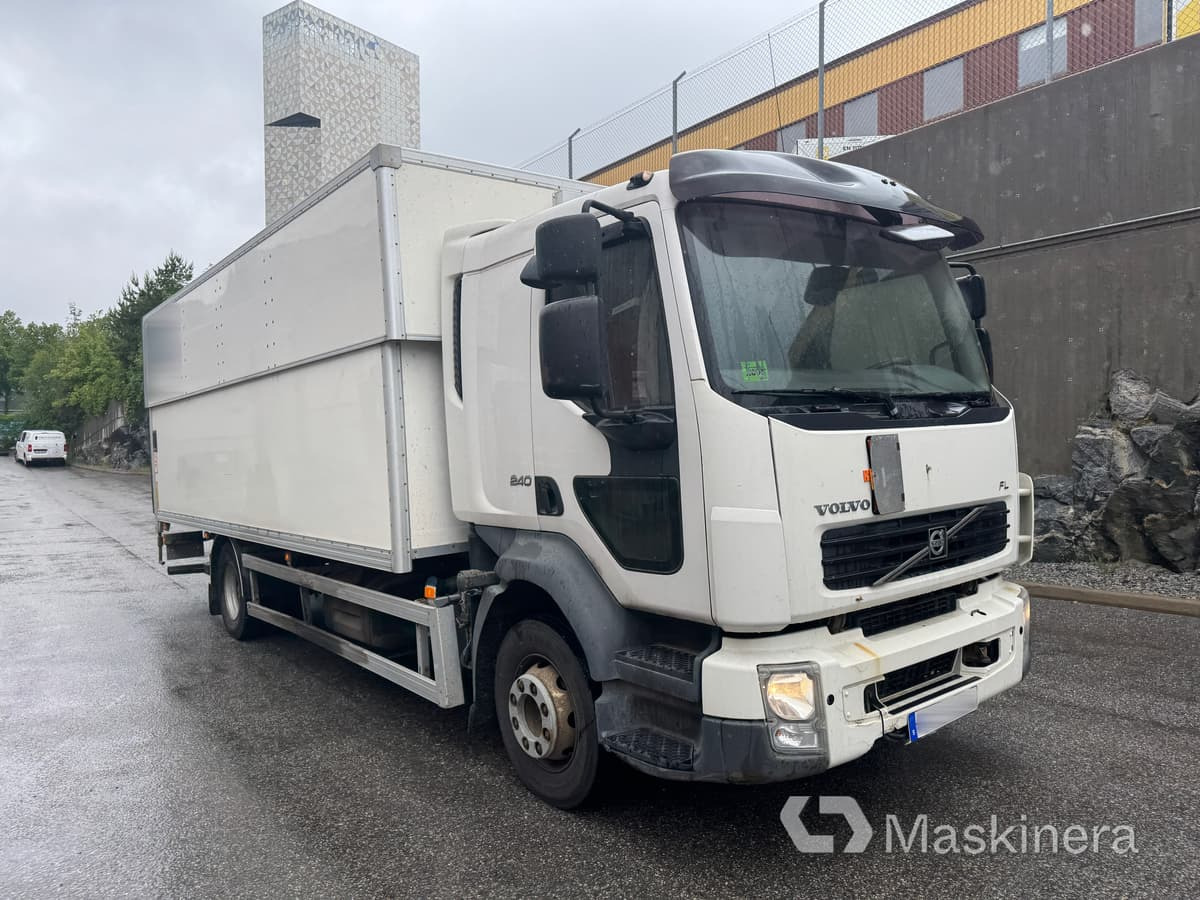 Lastbil Volvo FL-240 4X2 - Φορτηγό κόφα: φωτογραφία 3 Lastbil Volvo FL-240 4X2 - Φορτηγό κόφα: φωτογραφία 3