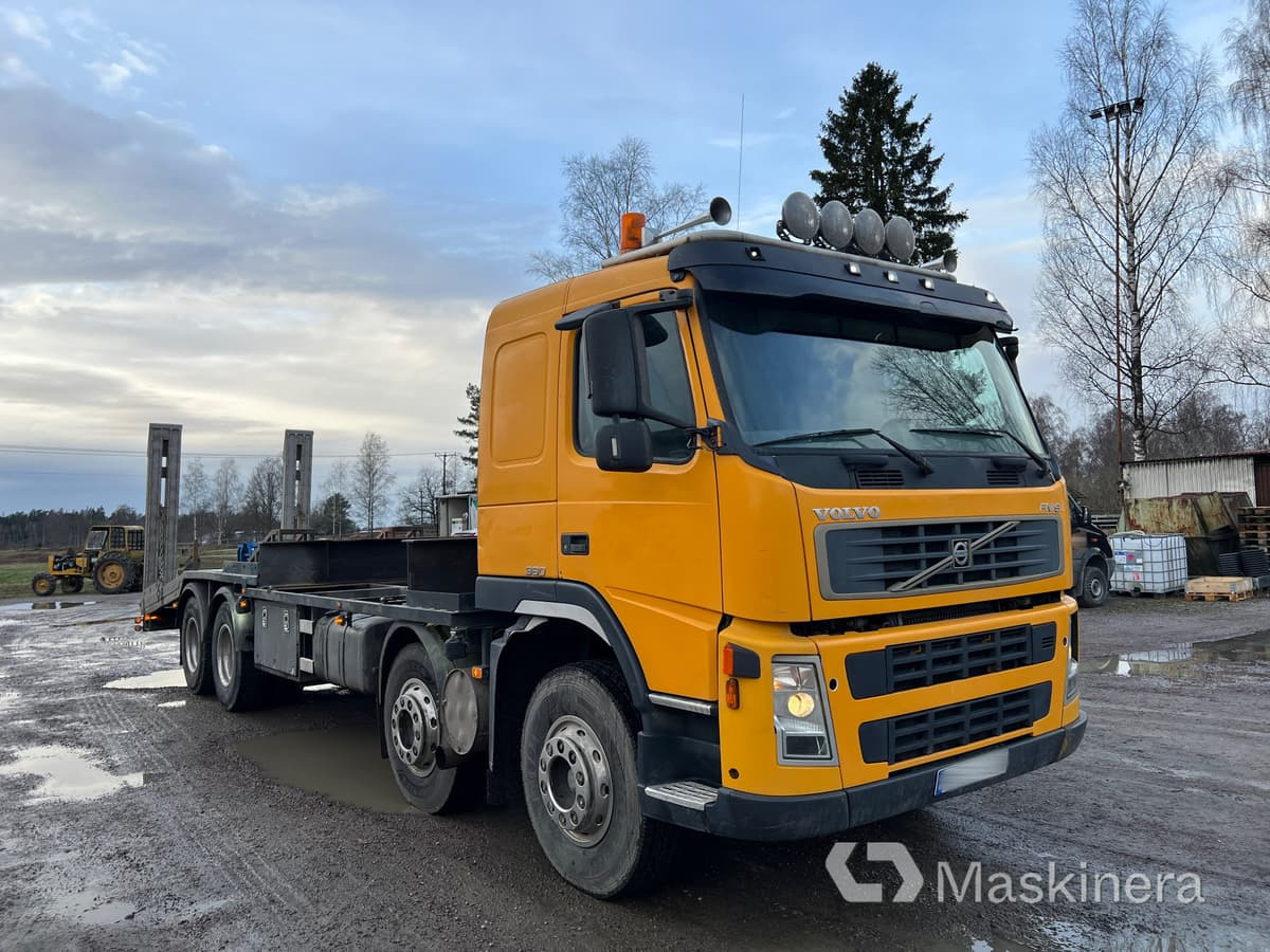 Lastbil Volvo FM9 380 för kompressor & borrigg - Φορτηγό με ανοιχτή καρότσα: φωτογραφία 3 Lastbil Volvo FM9 380 för kompressor & borrigg - Φορτηγό με ανοιχτή καρότσα: φωτογραφία 3