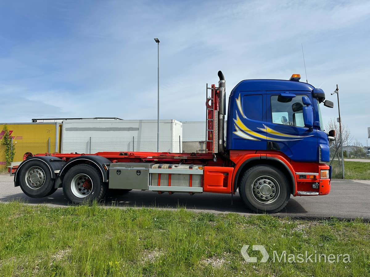 Scania P400LB6X2*4HNB Lastväxlare Scania P400 6X2*4 - Φορτηγό φόρτωσης γάντζου: φωτογραφία 4 Scania P400LB6X2*4HNB Lastväxlare Scania P400 6X2*4 - Φορτηγό φόρτωσης γάντζου: φωτογραφία 4