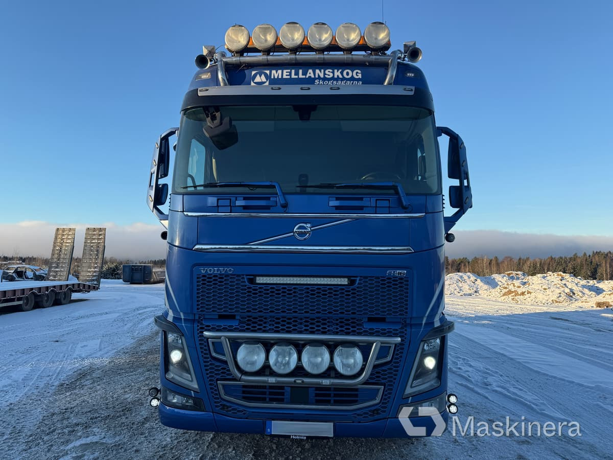 Timmerbil Volvo FH16 - Φορτηγό ξυλείας: φωτογραφία 2 Timmerbil Volvo FH16 - Φορτηγό ξυλείας: φωτογραφία 2