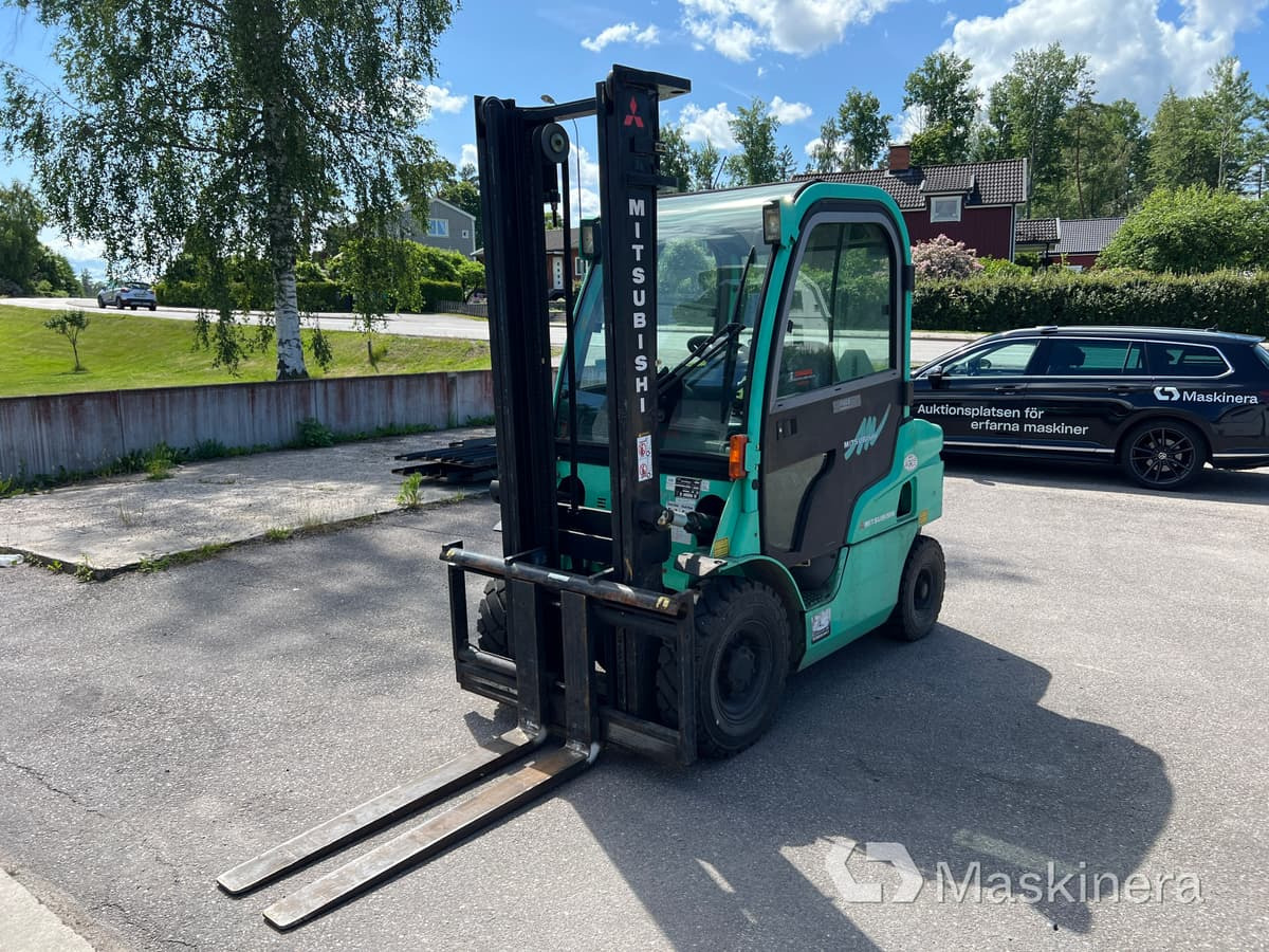 Truck Mitsubishi FD25N - Πετρελαιοκίνητο περονοφόρο: φωτογραφία 1 Truck Mitsubishi FD25N - Πετρελαιοκίνητο περονοφόρο: φωτογραφία 1