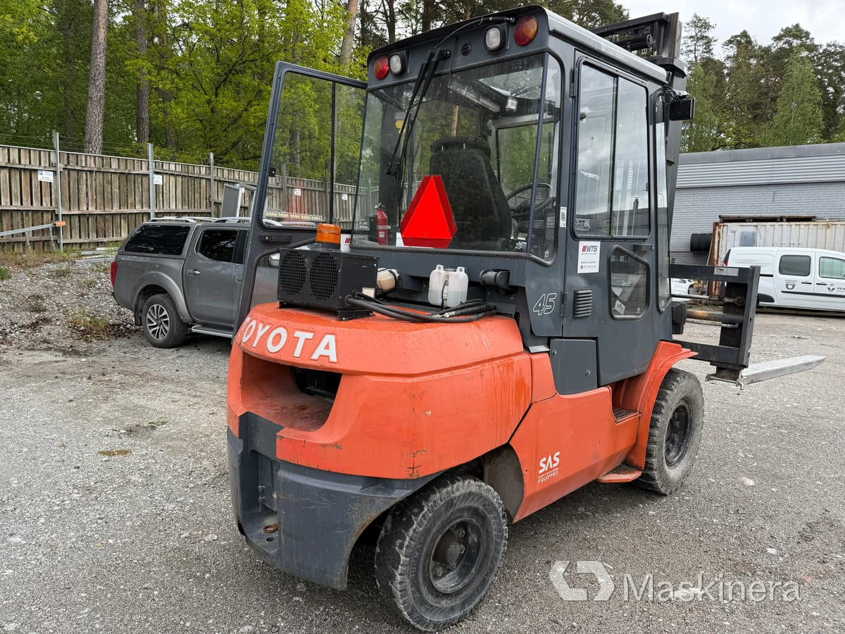 Truck Toyota 7FD45 - Πετρελαιοκίνητο περονοφόρο: φωτογραφία 5 Truck Toyota 7FD45 - Πετρελαιοκίνητο περονοφόρο: φωτογραφία 5