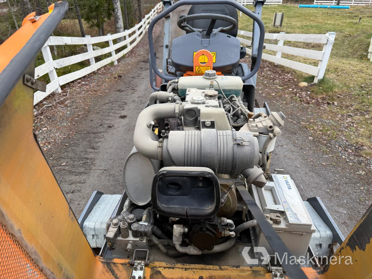 Ασφαλτικός οδοστρωτήρας Vält Dynapac CC1000: φωτογραφία 30