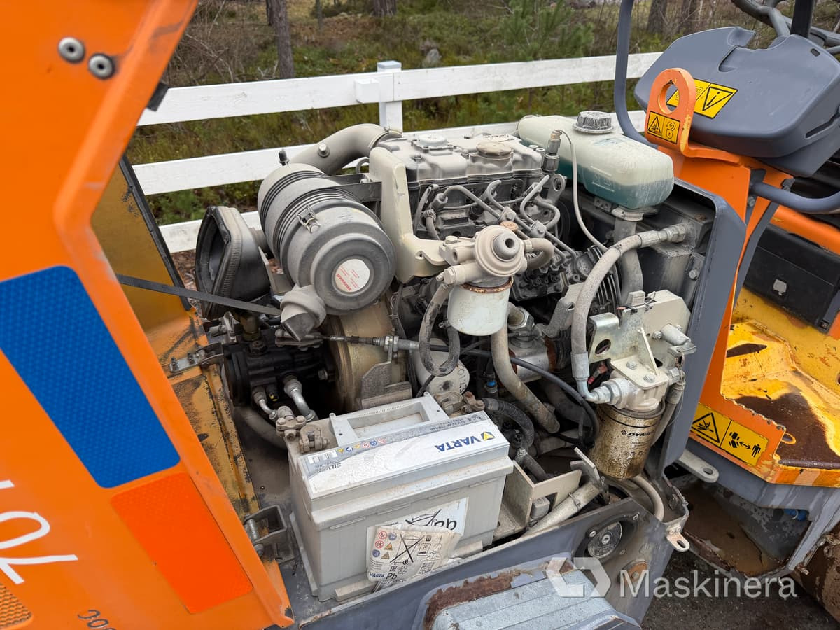 Ασφαλτικός οδοστρωτήρας Vält Dynapac CC1000: φωτογραφία 27