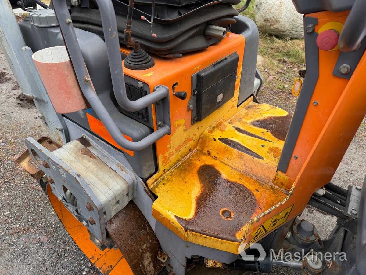 Ασφαλτικός οδοστρωτήρας Vält Dynapac CC1000: φωτογραφία 25