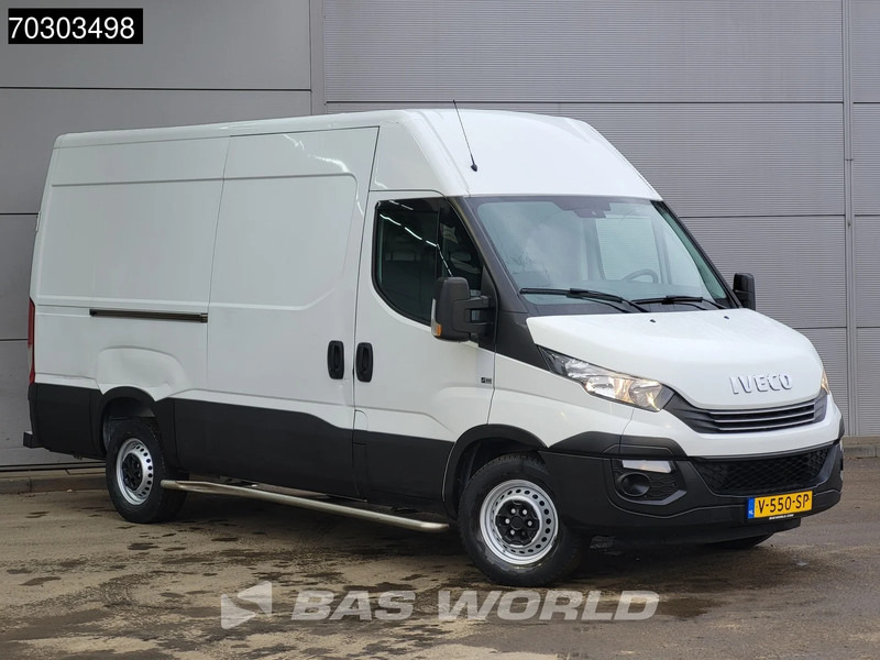 Iveco Daily 35S12 Automaat L2H2 3,5t Trekhaak Airco Cruise APK 12-2026 Euro6 L2 Airco Trekhaak Cruise control - Βαν: φωτογραφία 3 Iveco Daily 35S12 Automaat L2H2 3,5t Trekhaak Airco Cruise APK 12-2026 Euro6 L2 Airco Trekhaak Cruise control - Βαν: φωτογραφία 3