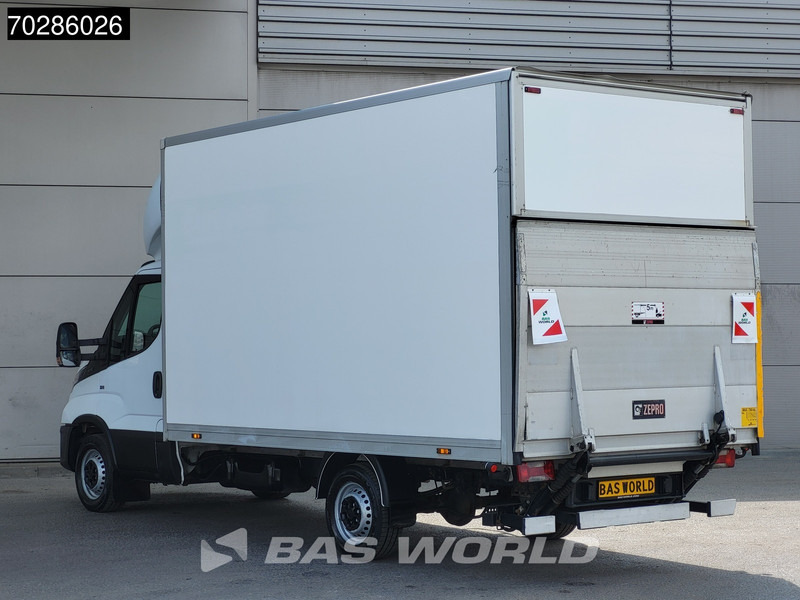 Iveco Daily 35S14 Laadklep Zijdeur Bakwagen Airco Cruise Euro6 Meubelbak Koffer 20m3 Airco Cruise control - Επαγγελματικό αυτοκίνητο κόφα: φωτογραφία 2 Iveco Daily 35S14 Laadklep Zijdeur Bakwagen Airco Cruise Euro6 Meubelbak Koffer 20m3 Airco Cruise control - Επαγγελματικό αυτοκίνητο κόφα: φωτογραφία 2