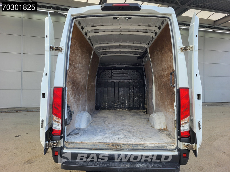 Iveco Daily 35S15 3.0L Automaat Luchtvering L2H2 3,5t Trekhaak 150PK Navi Airco Cruise Camera Euro6 L2 Airco Trekhaak Cruise control - Βαν: φωτογραφία 3 Iveco Daily 35S15 3.0L Automaat Luchtvering L2H2 3,5t Trekhaak 150PK Navi Airco Cruise Camera Euro6 L2 Airco Trekhaak Cruise control - Βαν: φωτογραφία 3