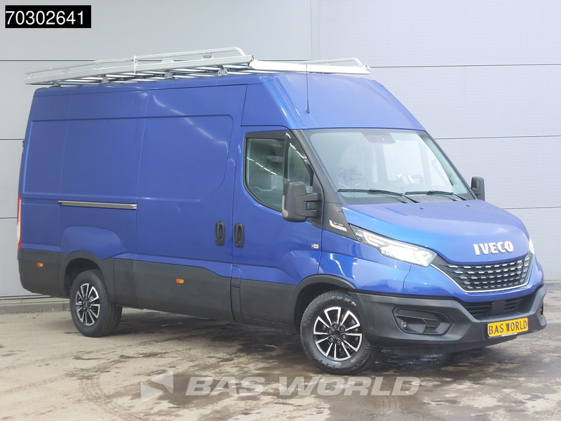 Iveco Daily 35S18 3.0L Automaat L2H2 3,5t Trekhaak 180PK Navi Airco Cruise Camera Parkeersensoren Imperiaal Velgen Euro6 L2 Airco Trekhaak C - Βαν: φωτογραφία 3 Iveco Daily 35S18 3.0L Automaat L2H2 3,5t Trekhaak 180PK Navi Airco Cruise Camera Parkeersensoren Imperiaal Velgen Euro6 L2 Airco Trekhaak C - Βαν: φωτογραφία 3