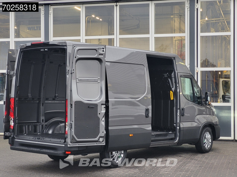 Iveco Daily 35S21 3.0L Automaat 210PK L2H2 2025-Model 3,5t Trekvermogen ACC LED CarPlay Camera Parkeersensoren Velgen Euro6 L2 12m3 Airco - Βαν: φωτογραφία 3 Iveco Daily 35S21 3.0L Automaat 210PK L2H2 2025-Model 3,5t Trekvermogen ACC LED CarPlay Camera Parkeersensoren Velgen Euro6 L2 12m3 Airco - Βαν: φωτογραφία 3