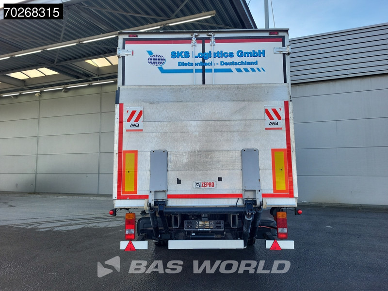 Iveco Daily 40C15 3.0 150pk BE Combi 2420kg laadvermogen Bakwagen Koelwagen Koeler Koel Laadklep Trekker 24m3 Cruise control - Τράκτορας: φωτογραφία 3 Iveco Daily 40C15 3.0 150pk BE Combi 2420kg laadvermogen Bakwagen Koelwagen Koeler Koel Laadklep Trekker 24m3 Cruise control - Τράκτορας: φωτογραφία 3