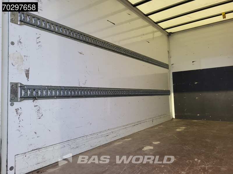 Επαγγελματικό αυτοκίνητο κόφα MAN TGE 3.140 Bakwagen Achterdeuren Airco Cruise Camera Euro6 Meubelbak Koffer Airco Cruise control: φωτογραφία 7 Επαγγελματικό αυτοκίνητο κόφα MAN TGE 3.140 Bakwagen Achterdeuren Airco Cruise Camera Euro6 Meubelbak Koffer Airco Cruise control: φωτογραφία 7