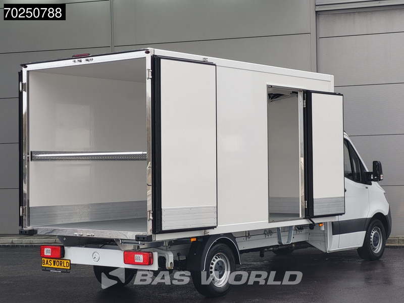 Mercedes-Benz Sprinter 317 CDI Koelwagen Automaat Zijdeur 2025-Model Thermo King V-300max 230v-Stekker 170PK Airco Cruise MBUX CarPlay Euro6 Koel Koele - Επαγγελματικό αυτοκίνητο ψυγείο: φωτογραφία 5 Mercedes-Benz Sprinter 317 CDI Koelwagen Automaat Zijdeur 2025-Model Thermo King V-300max 230v-Stekker 170PK Airco Cruise MBUX CarPlay Euro6 Koel Koele - Επαγγελματικό αυτοκίνητο ψυγείο: φωτογραφία 5