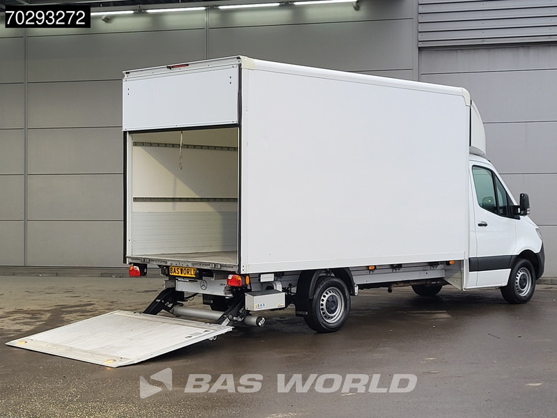 Mercedes-Benz Sprinter 317 CDI Laadklep Automaat Bakwagen 170PK Airco Camera MBUX CarPlay Euro6 Meubelbak Koffer 21m3 Airco - Επαγγελματικό αυτοκίνητο κόφα: φωτογραφία 3 Mercedes-Benz Sprinter 317 CDI Laadklep Automaat Bakwagen 170PK Airco Camera MBUX CarPlay Euro6 Meubelbak Koffer 21m3 Airco - Επαγγελματικό αυτοκίνητο κόφα: φωτογραφία 3