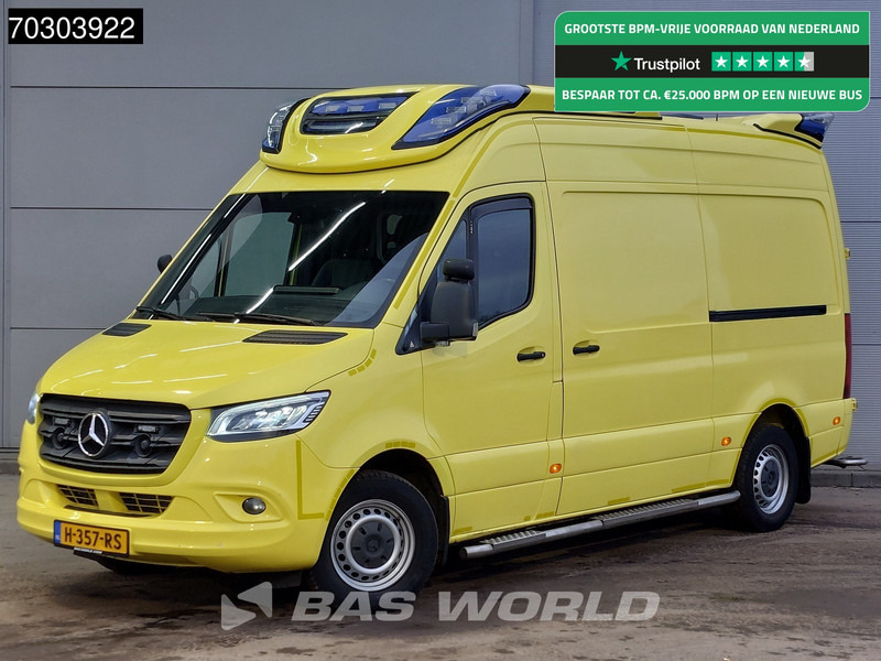 Mercedes-Benz Sprinter 319 CDI 3.0L V6 Ambulance 190PK L2H2 LED Airco Cruise Camera MBUX CarPlay Euro6 Krankenwagen Rettungswagen L2 8m3 Airco Cruise c - Ασθενοφόρο: φωτογραφία 1 Mercedes-Benz Sprinter 319 CDI 3.0L V6 Ambulance 190PK L2H2 LED Airco Cruise Camera MBUX CarPlay Euro6 Krankenwagen Rettungswagen L2 8m3 Airco Cruise c - Ασθενοφόρο: φωτογραφία 1