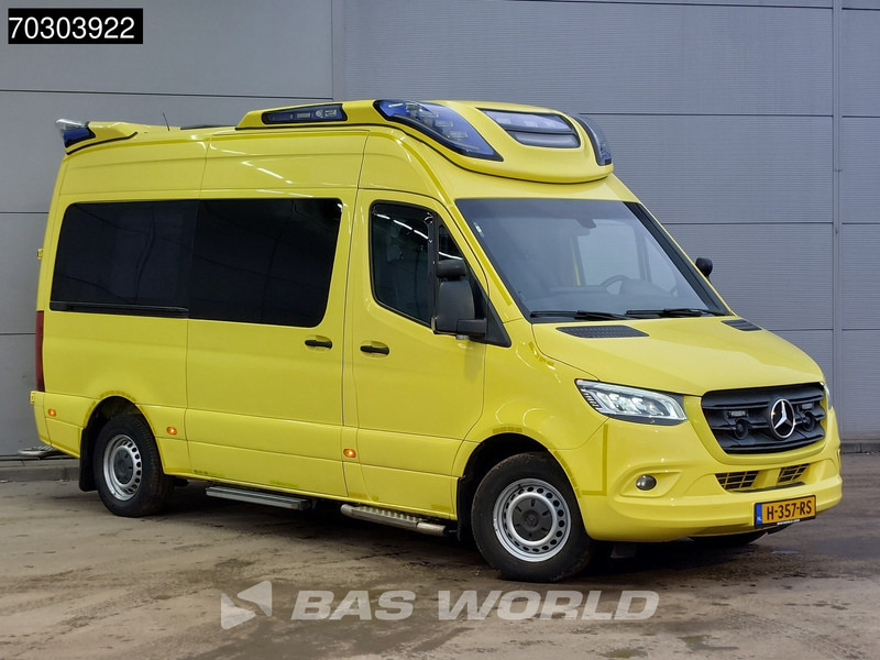 Mercedes-Benz Sprinter 319 CDI 3.0L V6 Ambulance 190PK L2H2 LED Airco Cruise Camera MBUX CarPlay Euro6 Krankenwagen Rettungswagen L2 8m3 Airco Cruise c - Ασθενοφόρο: φωτογραφία 5 Mercedes-Benz Sprinter 319 CDI 3.0L V6 Ambulance 190PK L2H2 LED Airco Cruise Camera MBUX CarPlay Euro6 Krankenwagen Rettungswagen L2 8m3 Airco Cruise c - Ασθενοφόρο: φωτογραφία 5