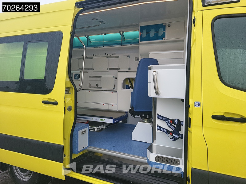Mercedes-Benz Sprinter 319 CDI Automaat Nieuw! Complete Ambulance Ziekenwagen Rettungswagen Krankenwagen Airco - Ασθενοφόρο: φωτογραφία 5 Mercedes-Benz Sprinter 319 CDI Automaat Nieuw! Complete Ambulance Ziekenwagen Rettungswagen Krankenwagen Airco - Ασθενοφόρο: φωτογραφία 5