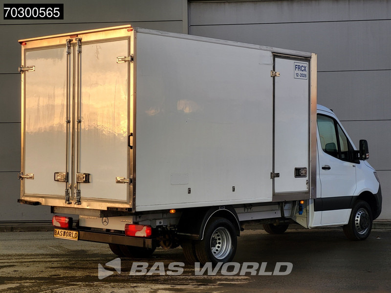 Mercedes-Benz Sprinter 515 CDI Bi-Temp Koelwagen Vriezer Achterdeuren Zijdeur Dubbellucht Carrier Xarios 5 380V Stekker 150PK Airco MBUX CarPlay Euro6 - Επαγγελματικό αυτοκίνητο ψυγείο: φωτογραφία 5 Mercedes-Benz Sprinter 515 CDI Bi-Temp Koelwagen Vriezer Achterdeuren Zijdeur Dubbellucht Carrier Xarios 5 380V Stekker 150PK Airco MBUX CarPlay Euro6 - Επαγγελματικό αυτοκίνητο ψυγείο: φωτογραφία 5