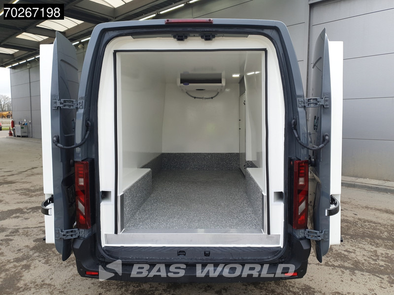 Renault Master 130pk Koelwagen Vriezer -18 Carrier Xarios 200 230V stekker LED Camera Parkeersensoren Airco Cruise Vries Koeler Kühlwagen Kühler Frig - Επαγγελματικό αυτοκίνητο ψυγείο: φωτογραφία 5 Renault Master 130pk Koelwagen Vriezer -18 Carrier Xarios 200 230V stekker LED Camera Parkeersensoren Airco Cruise Vries Koeler Kühlwagen Kühler Frig - Επαγγελματικό αυτοκίνητο ψυγείο: φωτογραφία 5