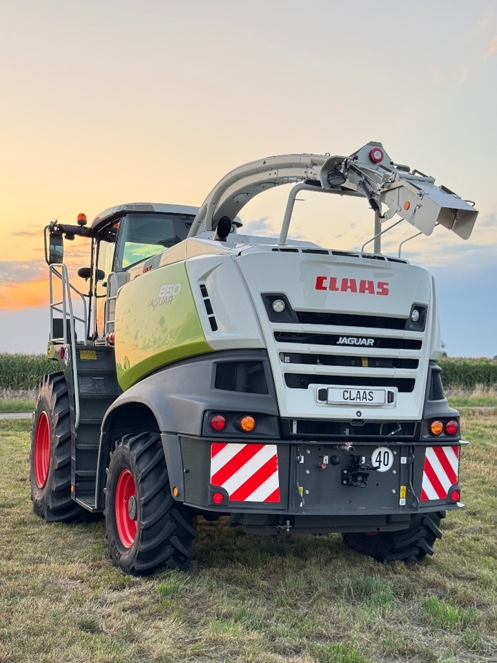 Claas Jaguar 850 Allrad + Kemper 360 PLUS - Ενσιρωτική μηχανή: φωτογραφία 5 Claas Jaguar 850 Allrad + Kemper 360 PLUS - Ενσιρωτική μηχανή: φωτογραφία 5