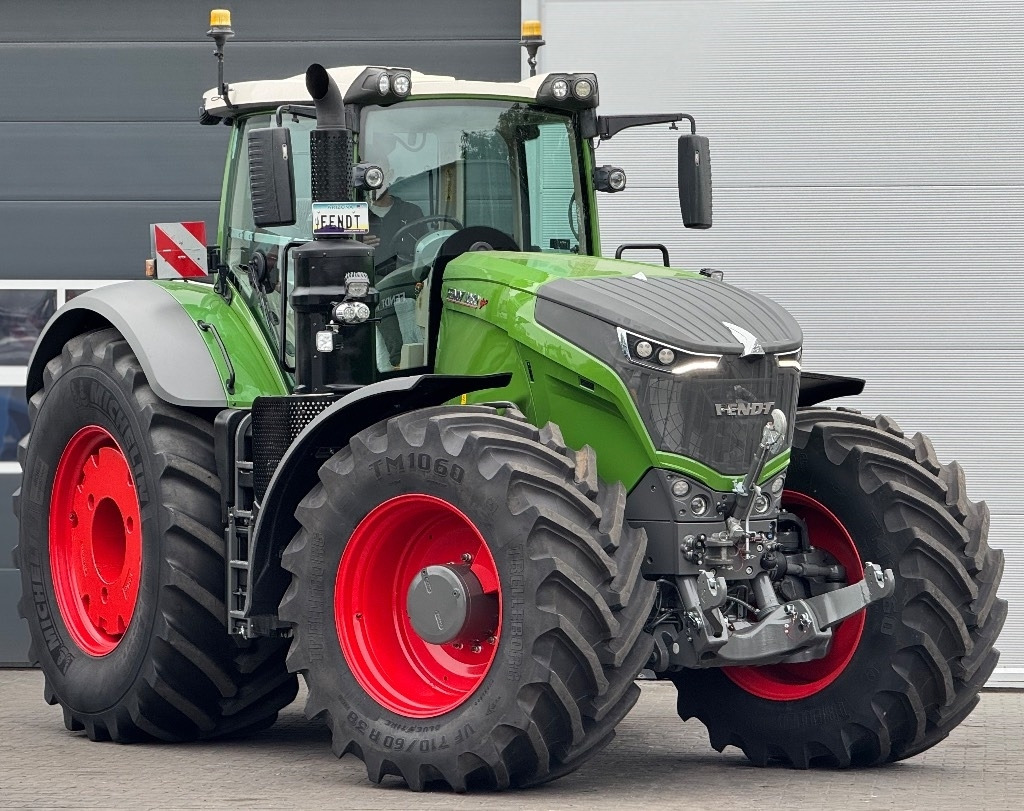 Fendt 1050 - Τρακτέρ: φωτογραφία 2 Fendt 1050 - Τρακτέρ: φωτογραφία 2