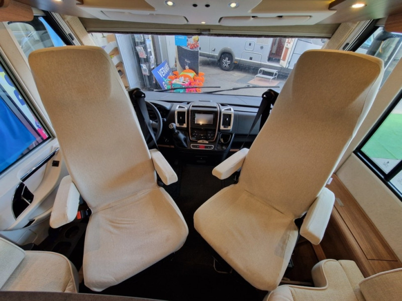 Carthago C-Tourer I 143 - Ενιαίο αυτοκινούμενο: φωτογραφία 5 Carthago C-Tourer I 143 - Ενιαίο αυτοκινούμενο: φωτογραφία 5