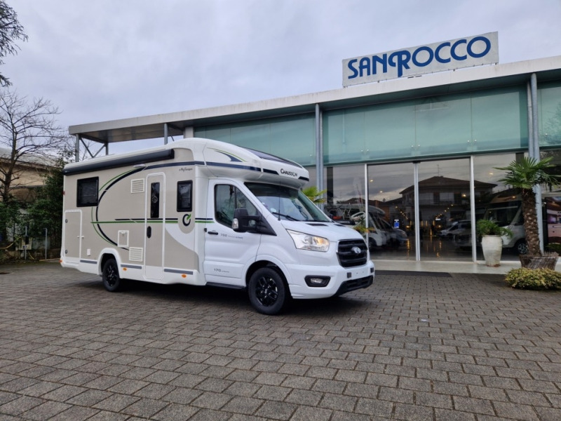 Chausson 788 Titanium Ultimate Ford M24 - Ημιενιαίο αυτοκινούμενο: φωτογραφία 1 Chausson 788 Titanium Ultimate Ford M24 - Ημιενιαίο αυτοκινούμενο: φωτογραφία 1