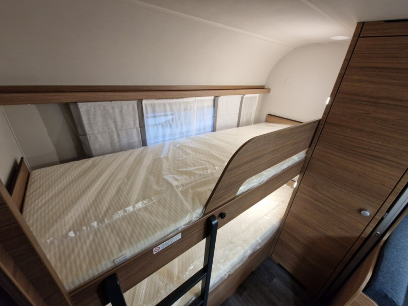 Knaus Sport 540 FDK - Ρυμουλκούμενο τροχόσπιτο: φωτογραφία 5 Knaus Sport 540 FDK - Ρυμουλκούμενο τροχόσπιτο: φωτογραφία 5