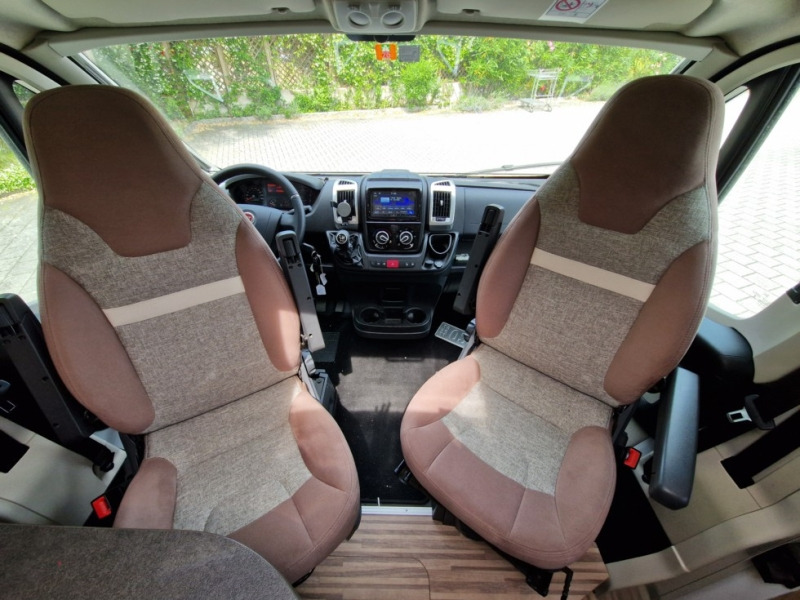 Malibu Van 600 DB - Αυτοκινούμενο βαν: φωτογραφία 5 Malibu Van 600 DB - Αυτοκινούμενο βαν: φωτογραφία 5