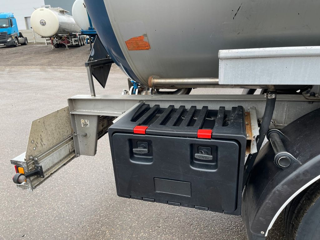 Magyar ADR 7 units - Επικαθήμενο βυτίο: φωτογραφία 5 Magyar ADR 7 units - Επικαθήμενο βυτίο: φωτογραφία 5