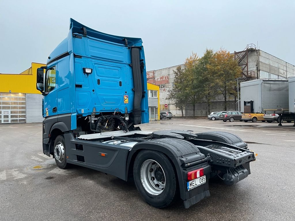 Mercedes-Benz 1842 Stream space - Τράκτορας: φωτογραφία 4 Mercedes-Benz 1842 Stream space - Τράκτορας: φωτογραφία 4