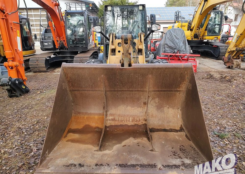 Caterpillar 906M - Ελαστιχοφόρος φορτωτής: φωτογραφία 4 Caterpillar 906M - Ελαστιχοφόρος φορτωτής: φωτογραφία 4